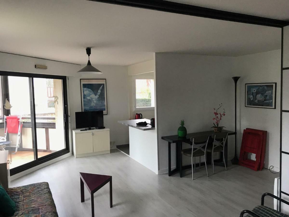 Appartement Residence Le Fairway Deauville Exterior foto